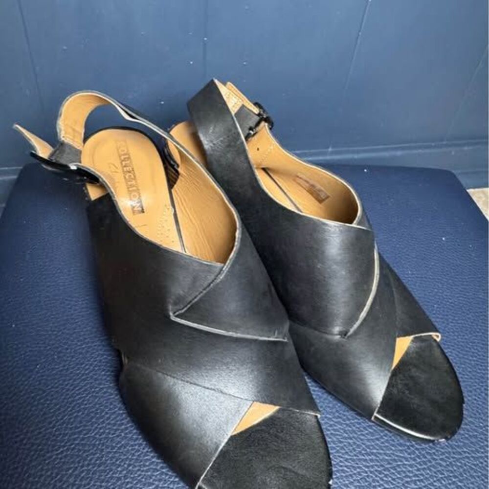 Clarks Deva Janie Black Leather Crossover Slingback Sandals Size 8 Block Heel
